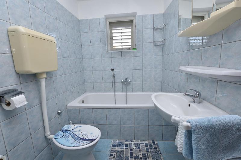 Two-Bedroom Apartment image 4