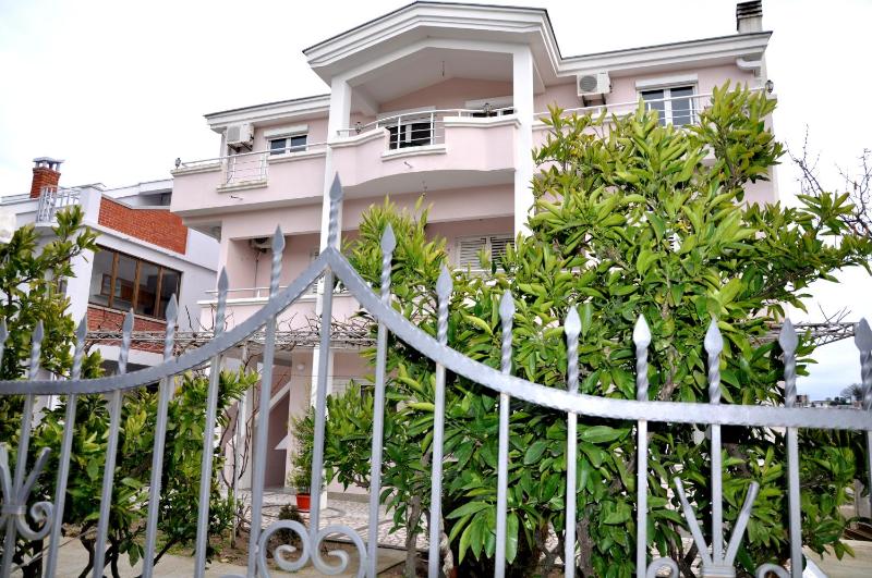 Apartments Perezaj - image 13