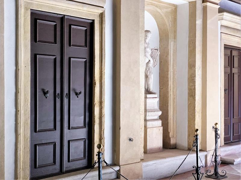 Fratta5 Luxury Apartment - image 1