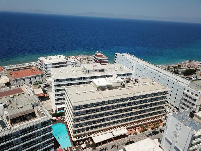 Athena Hotel - image 9