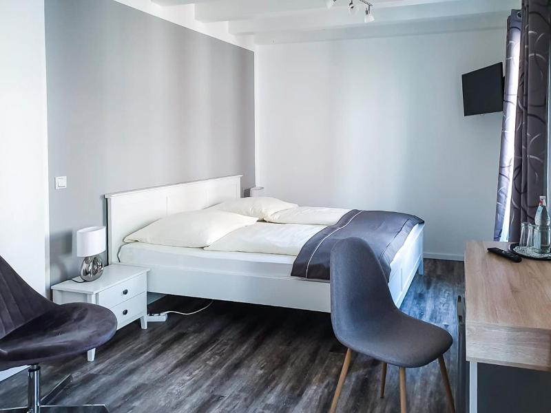 Budget Single Room image 2