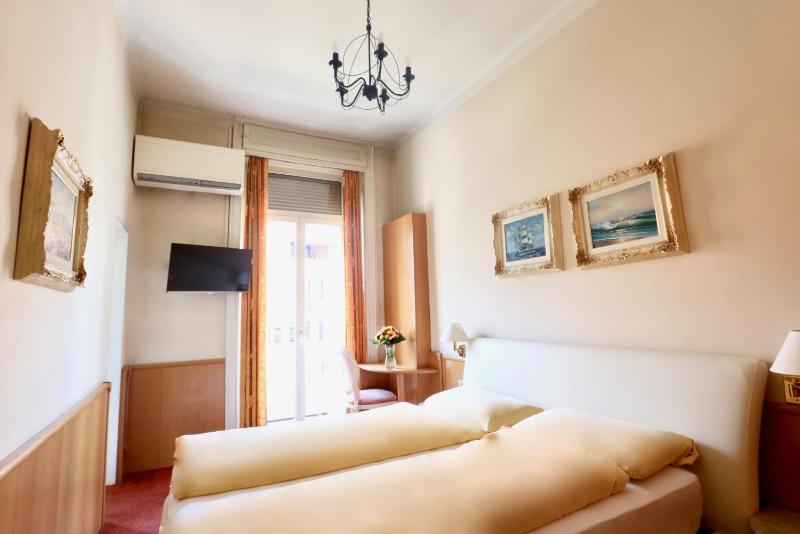 Hotel Victoria - image 29