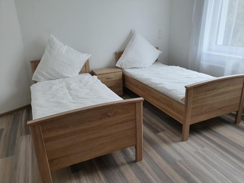 Twin Room image 1