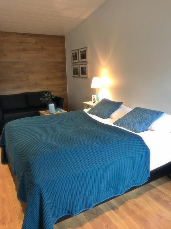 Deluxe Studio Apartment image 3