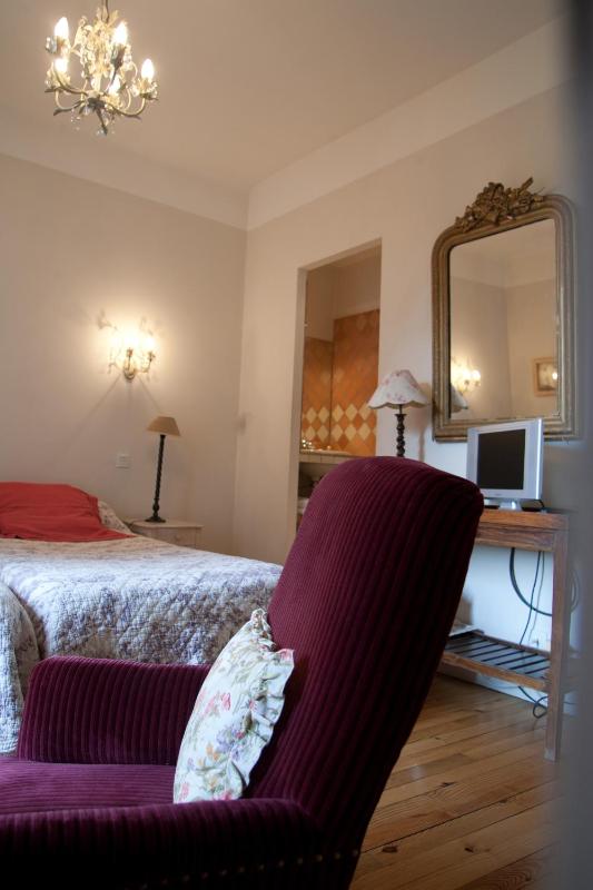Twin Room image 2