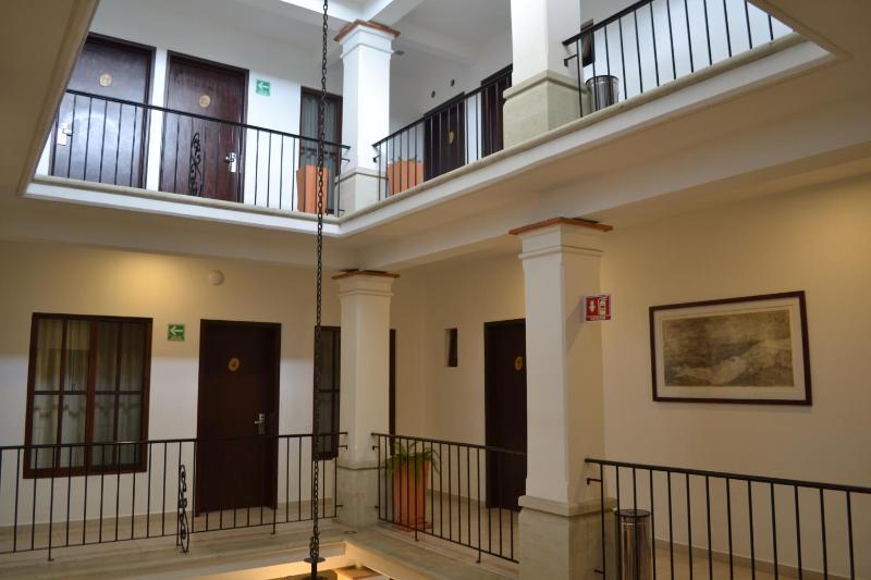 Hotel Real Alma - image 1