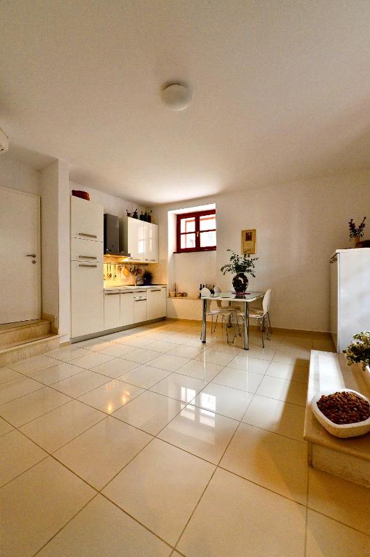 Sunny Bobica Apartments - image 33