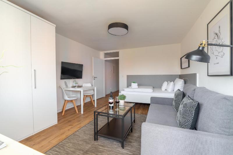 Apartment with Balcony image 4
