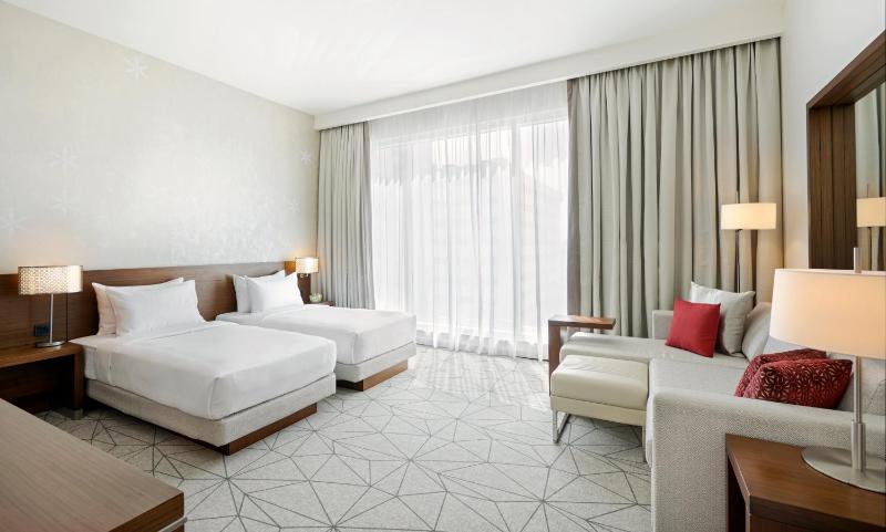 Twin Room with Sofa Bed and Pool View - Free Breakfast,  Complimentary Transfer to Mercato Mall, Outlet Mall image 2