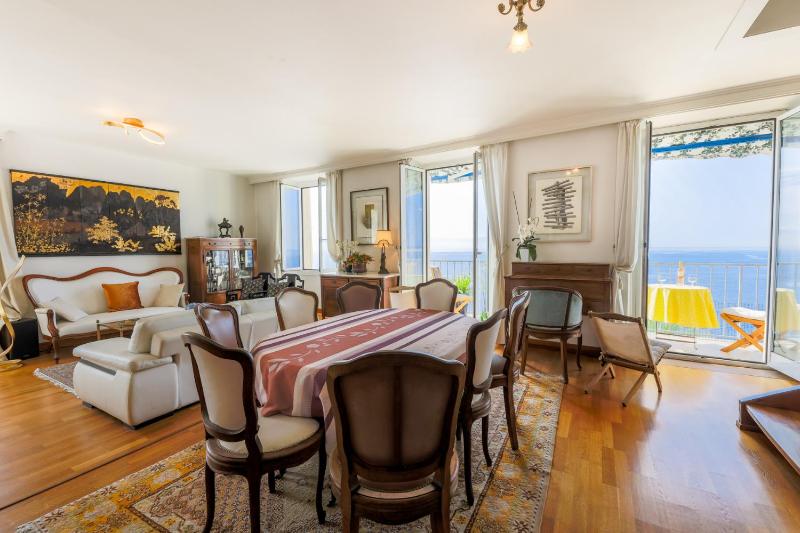 Apartment with Sea View image 2