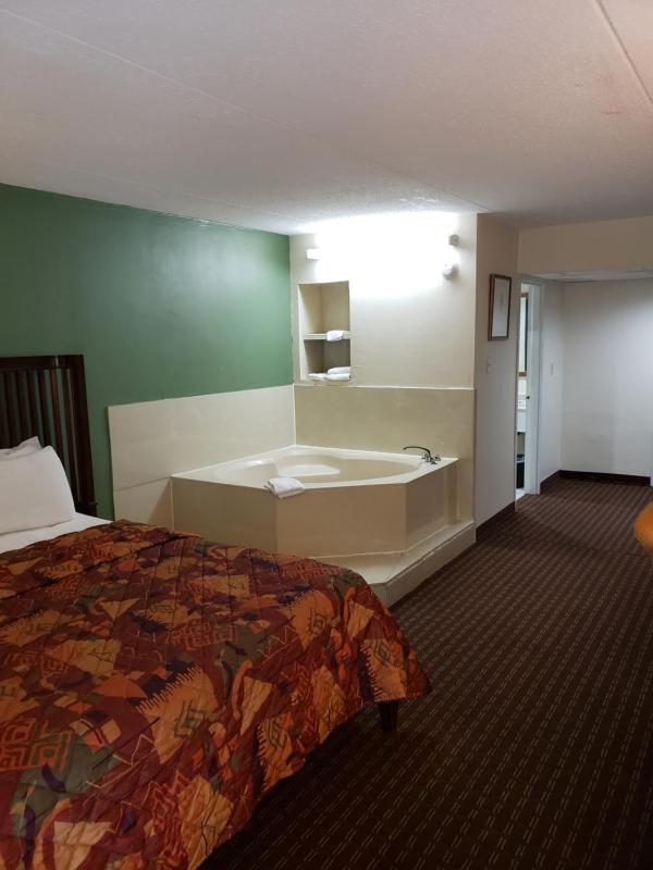 Standard King Room Non Smoking image 2