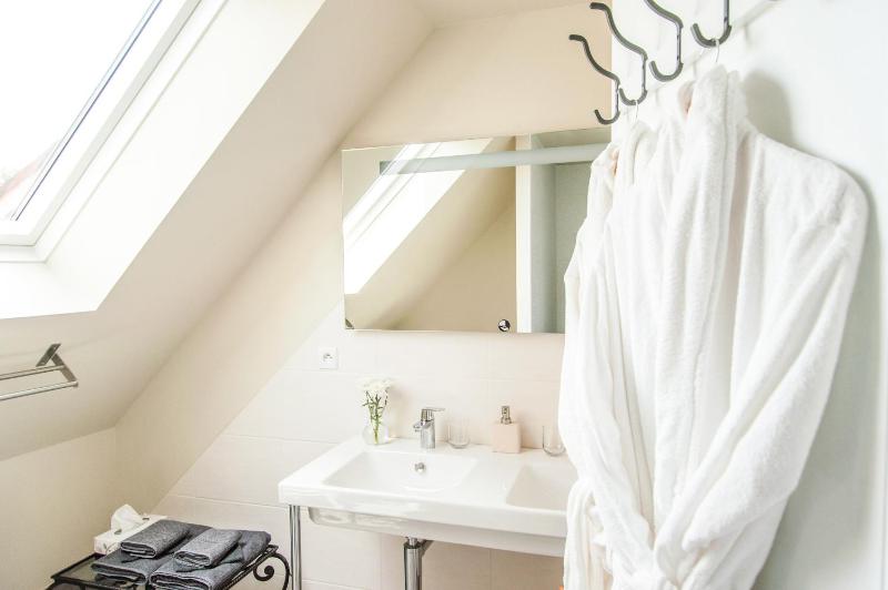 Triple Room image 3