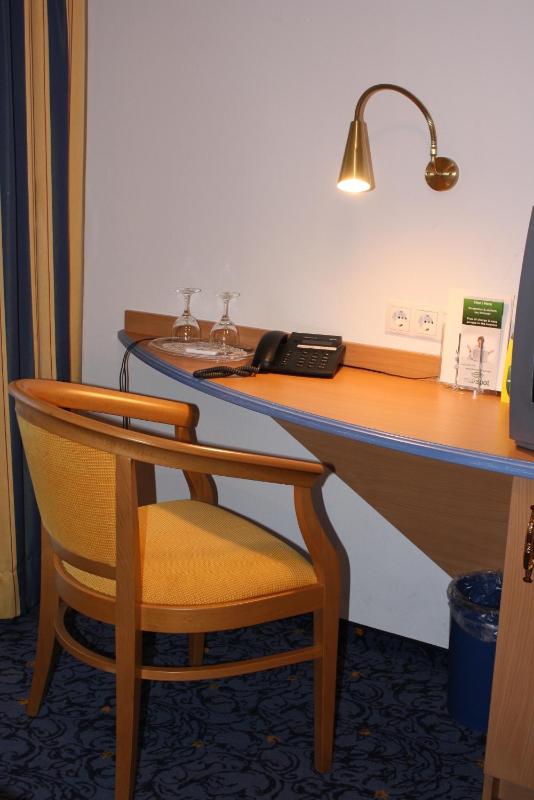 Hotel Waldhorn - image 14