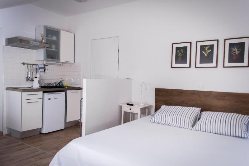 Apartments Dolores - image 36