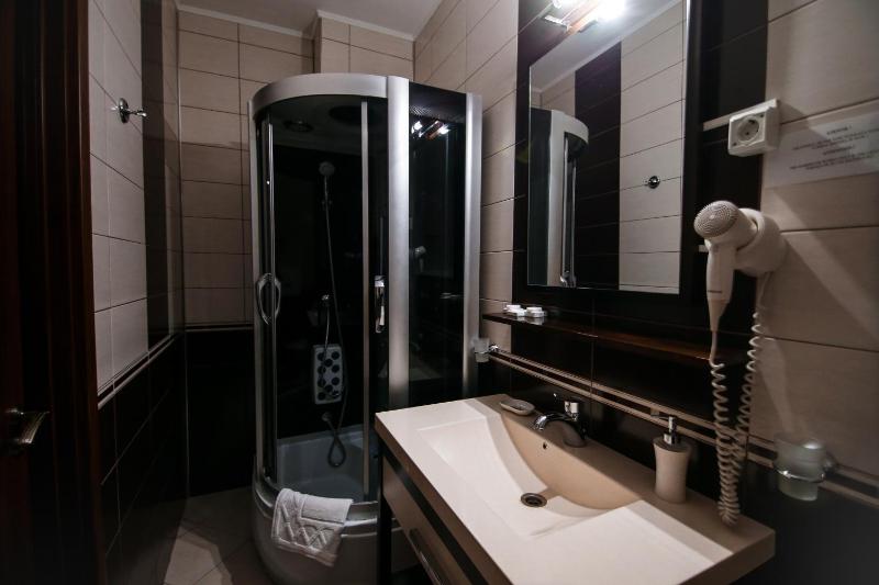 Hotel Royal Craiova - image 27