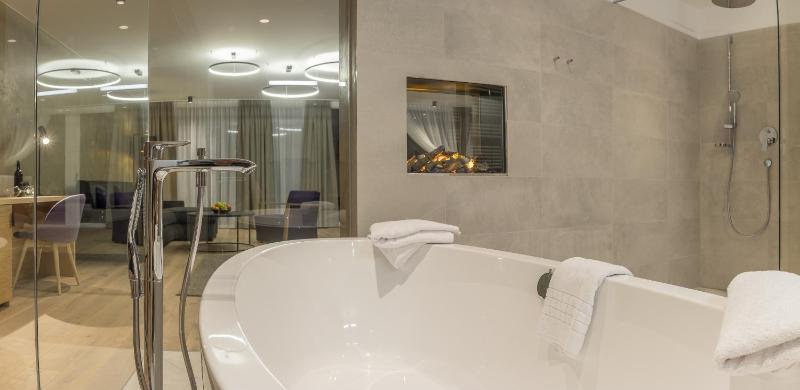 Suite with Sauna image 2