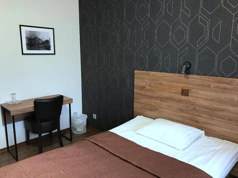 Single Room image 2