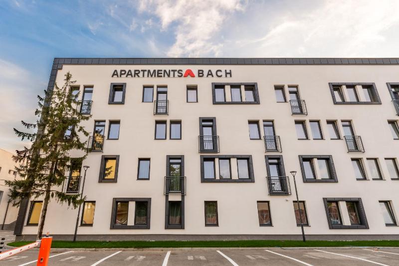 Bach Apartments - image 12