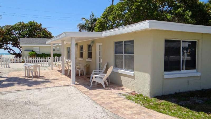 Three-Bedroom House image 2