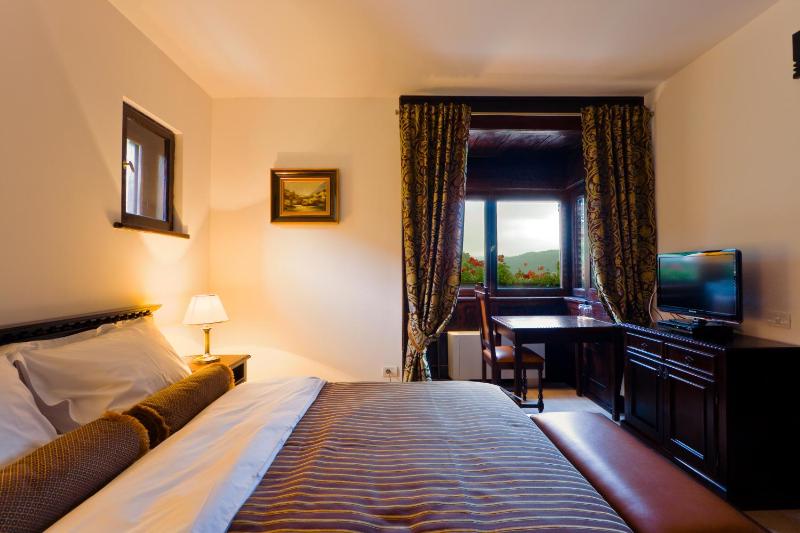 Standard Double Room image 1