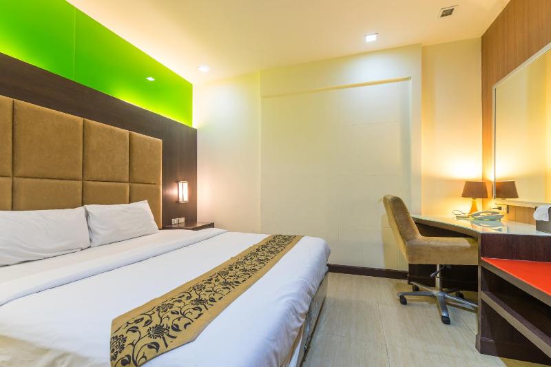 Superior Double Room image 2