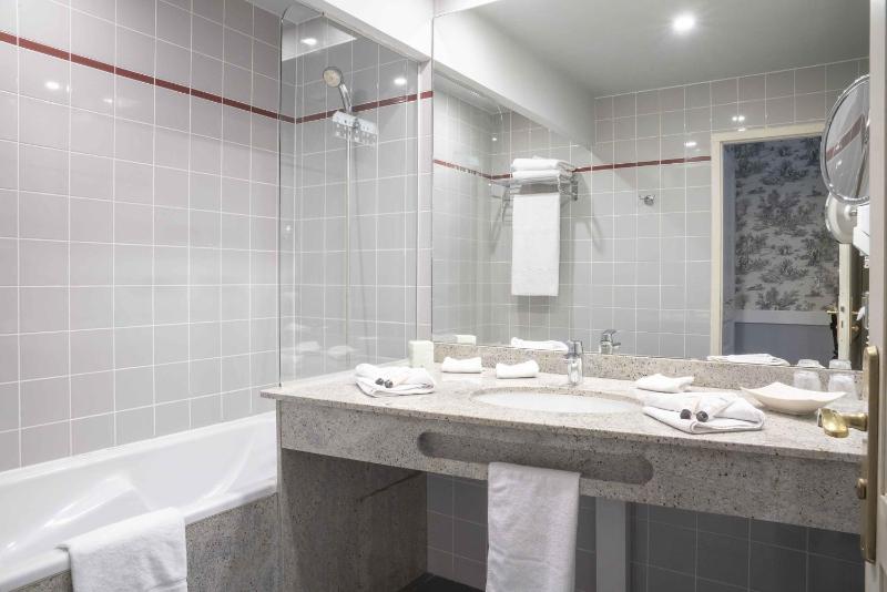 Comfort Double Room with Spa Access image 2
