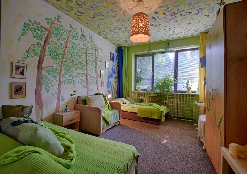 Quadruple Room with Garden View image 3