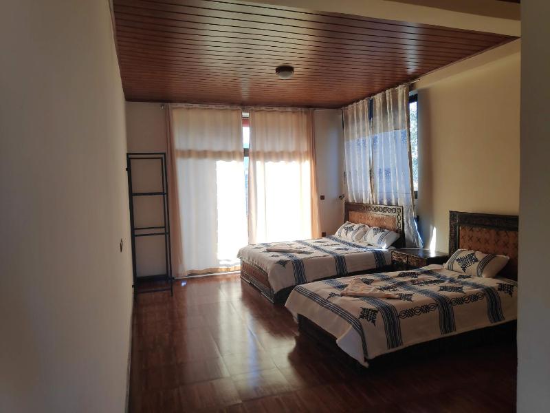 Merkeza Guest House - image 9