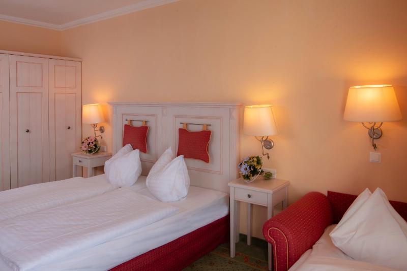 Double Room image 2