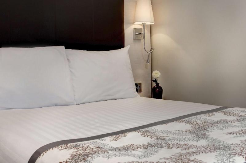 Standard Double Room image 1