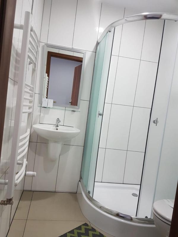 Double Room with Private Bathroom image 3
