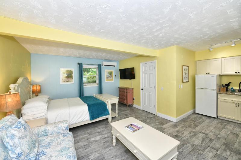 Siesta Key Palms Resort - image 31