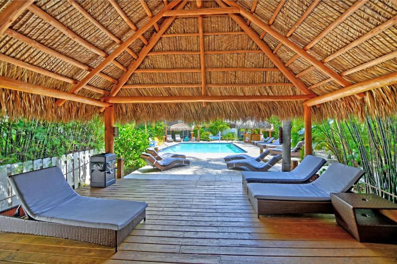 Siesta Key Palms Resort - image 12