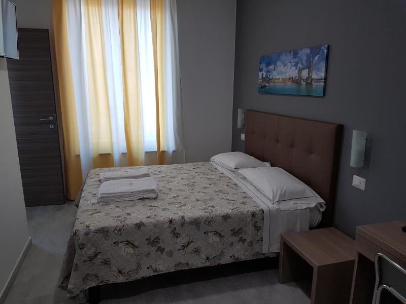 Triple Room image 4