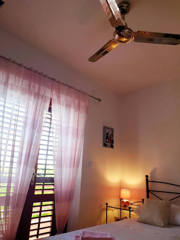 Apartment with Garden View image 4