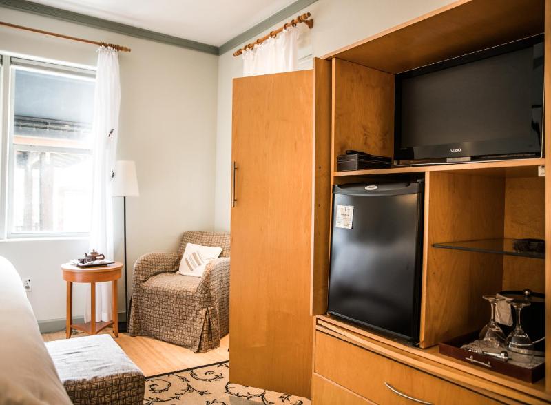 Superior King Room image 2