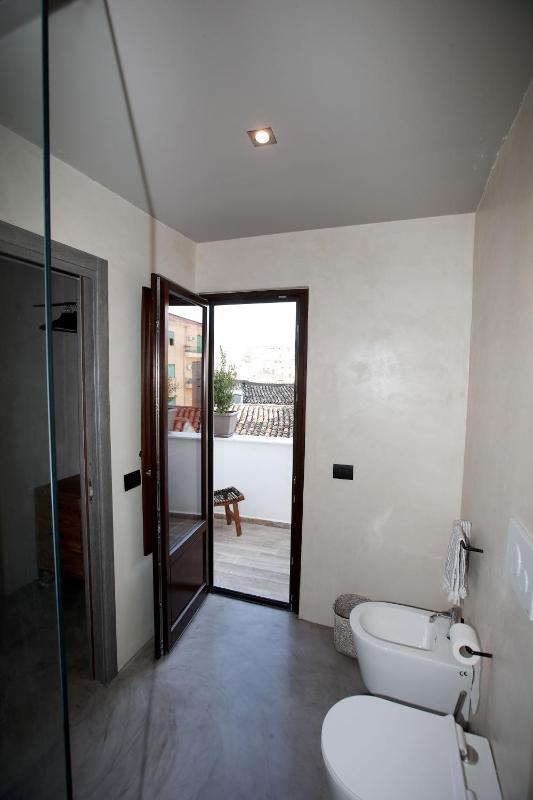 Junior Suite with Terrace image 3