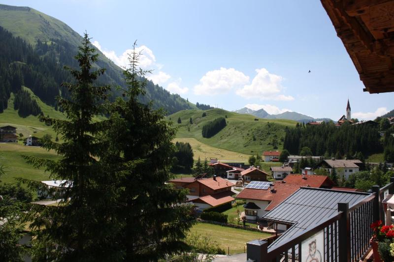Two-Bedroom Apartment with Balcony image 2