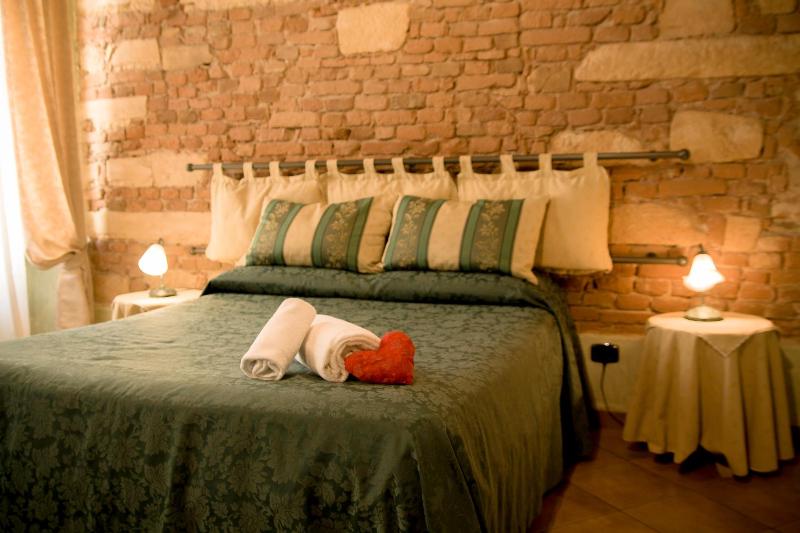 Quadruple Room with Private Bathroom image 4