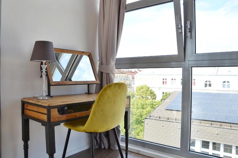 Apollo Hotel Vienna - image 5