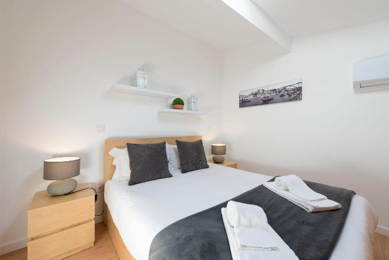LovelyStay - A Little Slice of Heaven in Porto - image 8