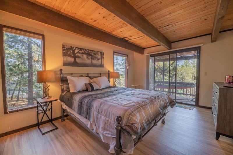 Three-Bedroom House image 3
