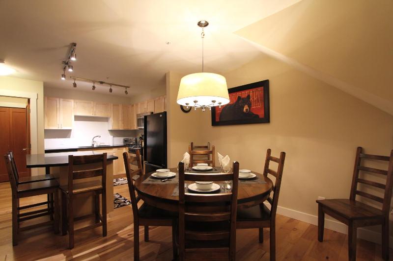 Villas Snowberry by Whistler Retreats - image 10