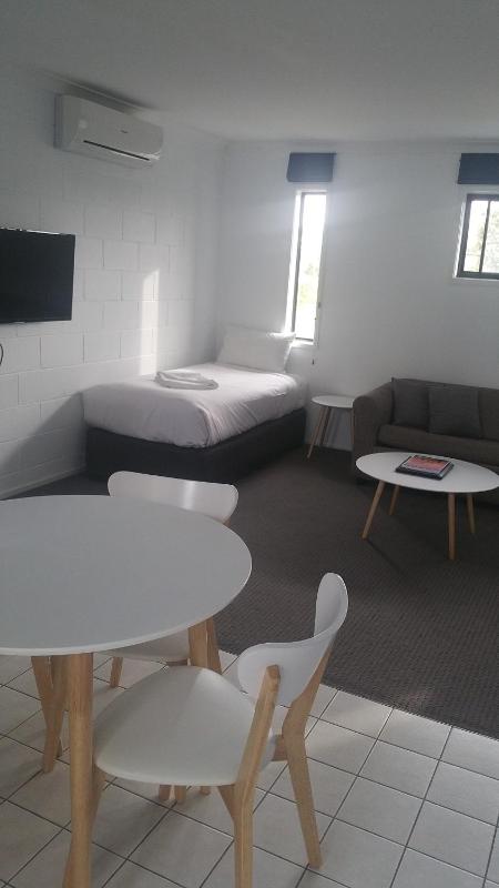 Apartments At Glen Isla - image 40
