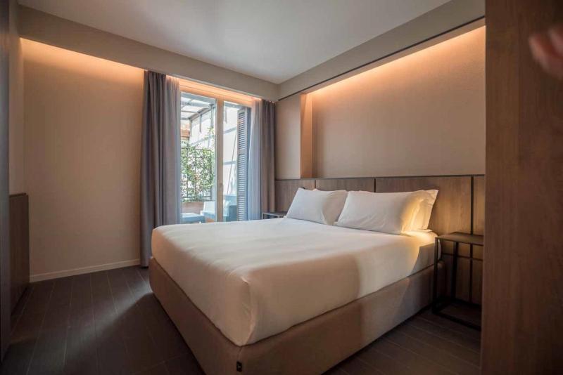 Superior Apartment image 2