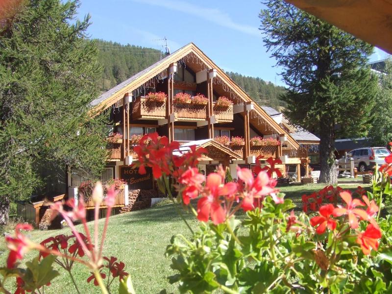 Hôtel Ecureuil - image 16