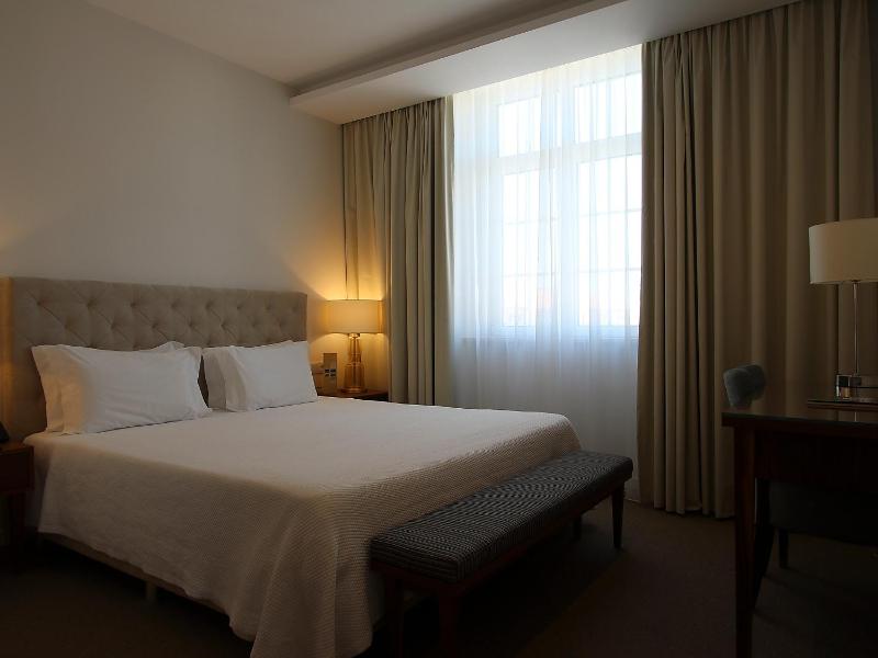 Premium Double Room image 1
