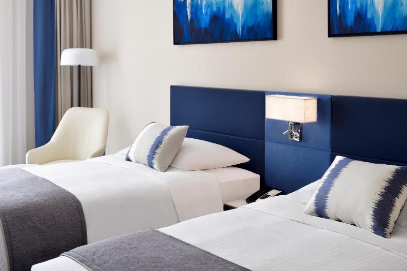 Executive Twin Room - Complimentary Lounge Access image 1