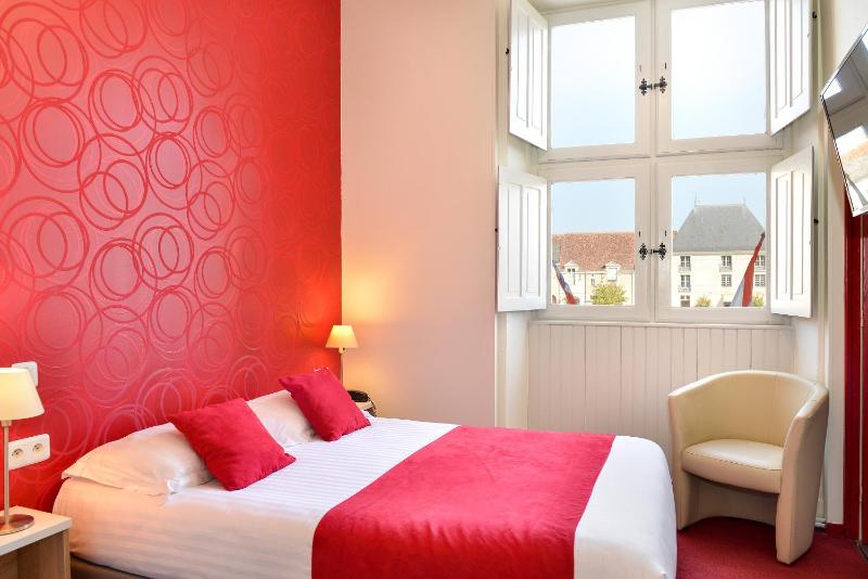 Double Room image 2