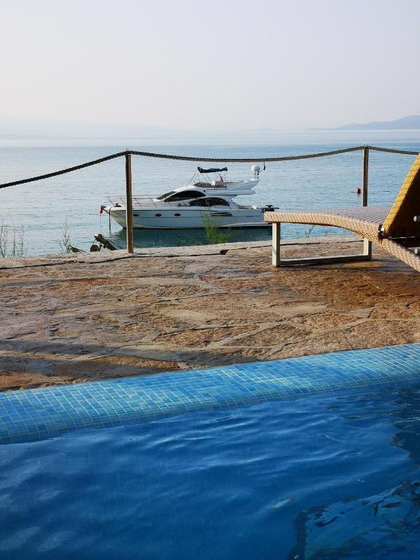 Apartment with Sea View image 1